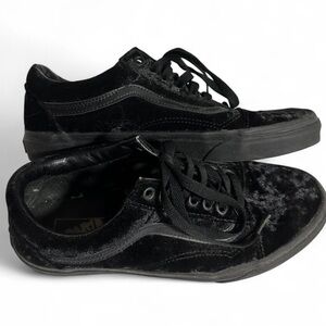 Vans Women's Black Velvet Sneakers